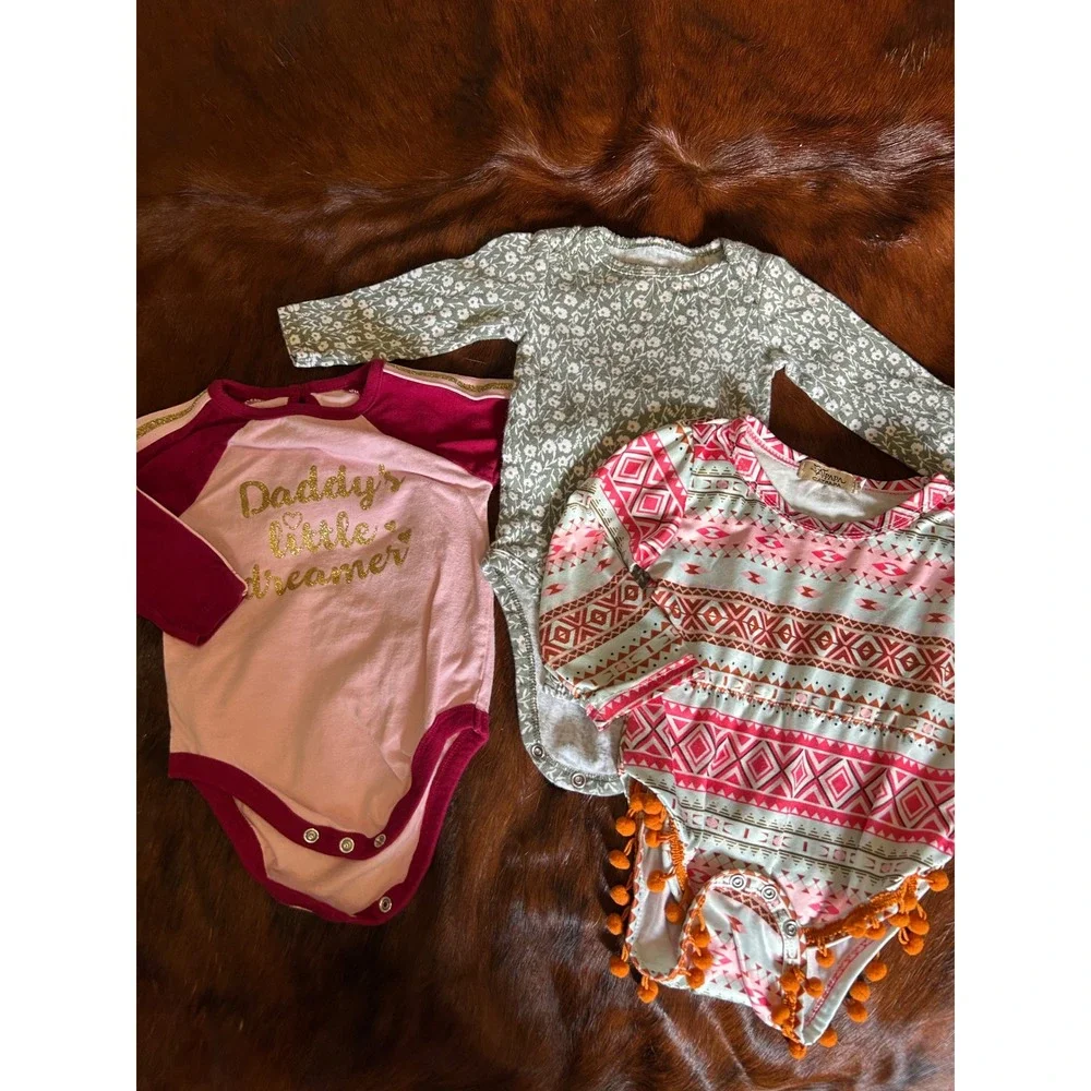 Carter's Gerber Baby Girl Clothing Lot Bodysuits Leggings Dresses 36 Pieces